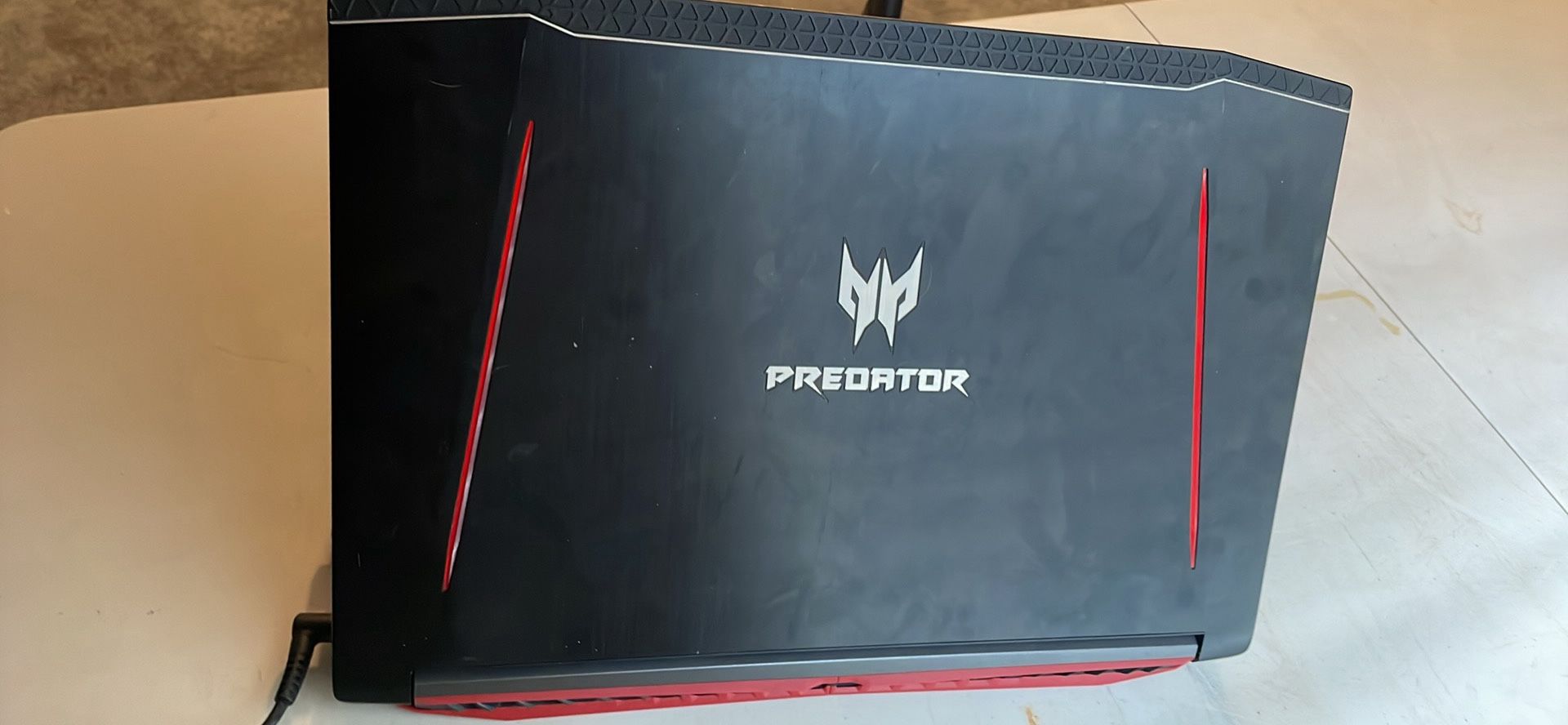 Acer Predator Helios 300 Gaming Pc