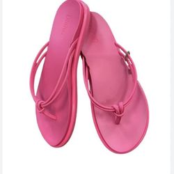 NEW Olukai Sandals AKA Flip Flop Slip-on Sandals Women’s Size 10NWT