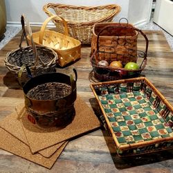 LOT of Vintage Whicker Baskets & Fall Decor SELLING TOGETHER 