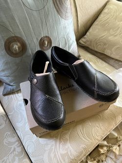 Clarks Shoes- New 10w Women