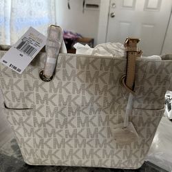 MICHAEL KORS Tore 