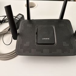 Linksys MR8300 Tri-Band Mesh WiFi Router – Great Condition