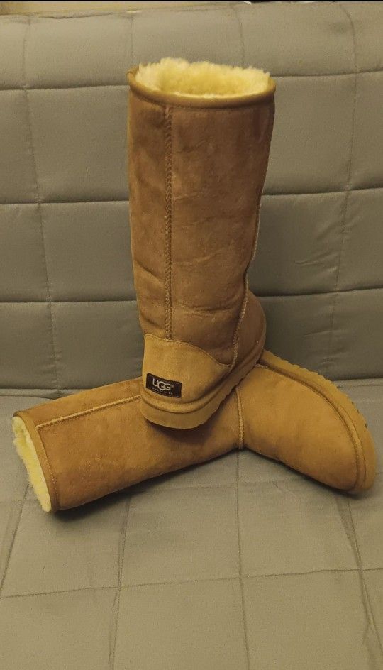 View Pics / Details : LADIES  CLASSIC  TALL  ( UGG )   BOOTS 