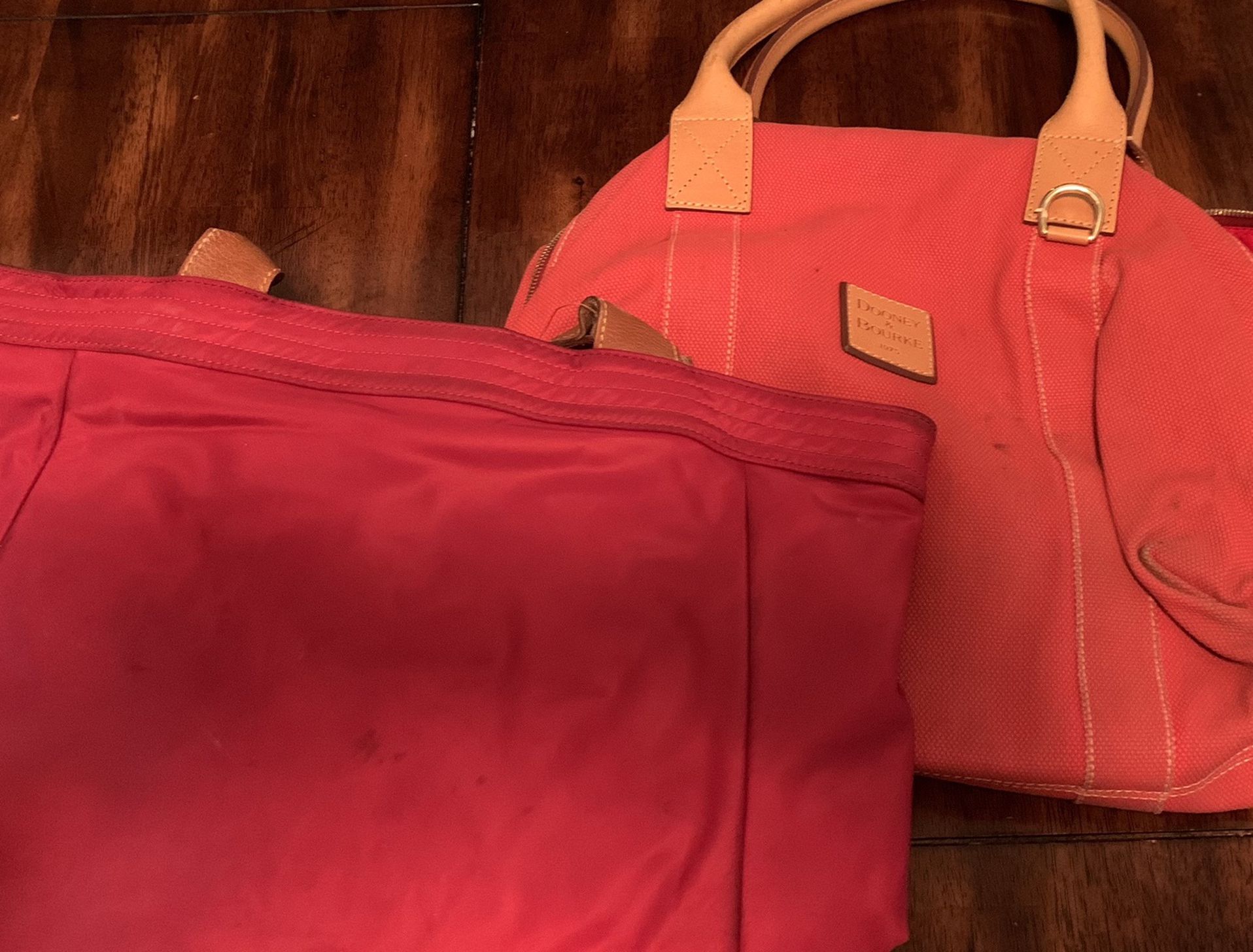 Dooney and Bourke Purses Handbags