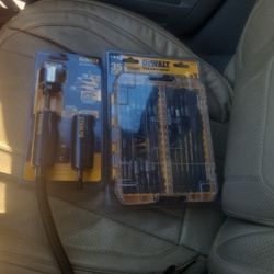 DEWALT SCREW bit set in right angle set