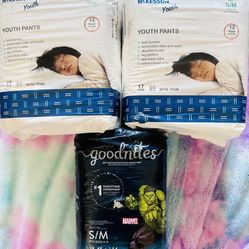 Set of Three Youth Diapers Size S/M 38-65 lbs (17.2-29.5 kg)