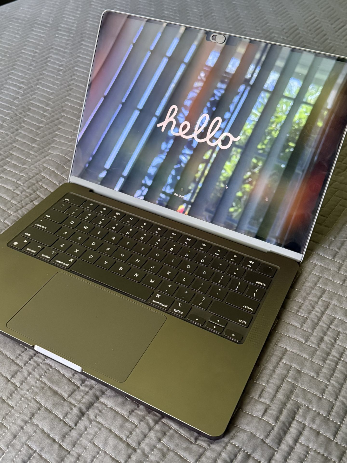 Macbook Pro 2023 - 14 In. Screen
