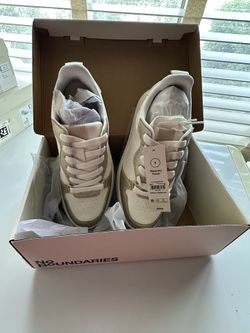 Women’s Shoes