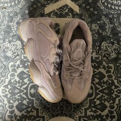 Yeezy 500s Soft Vision 