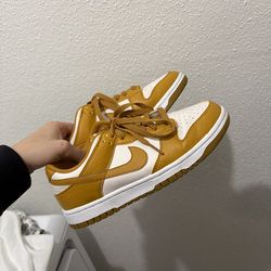 Nike Low Dunks