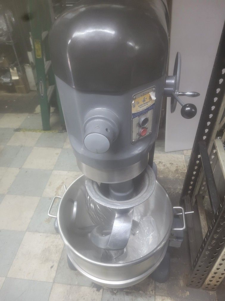 Hobart 80 Qt Mixer Come With All The Attachments [Used]