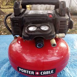 Porter And Cable 6 Gallon 150 PSI  Pancake Style Air Compressor 