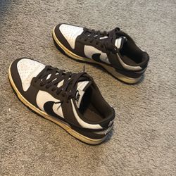 Brown Men’s Dunks Size 8.5