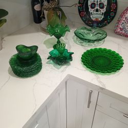 Antique Emerald Dinnerware Set