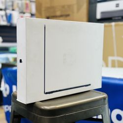 MacBook Air M3 Chip 15 Inch 1TB