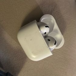 Apple AirPods Gen 4 
