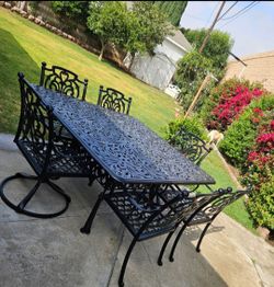 7 pc Hanamint dining set/outdoor Furniture/Cash Only