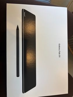 Samsung Galaxy Tab S11 in Box