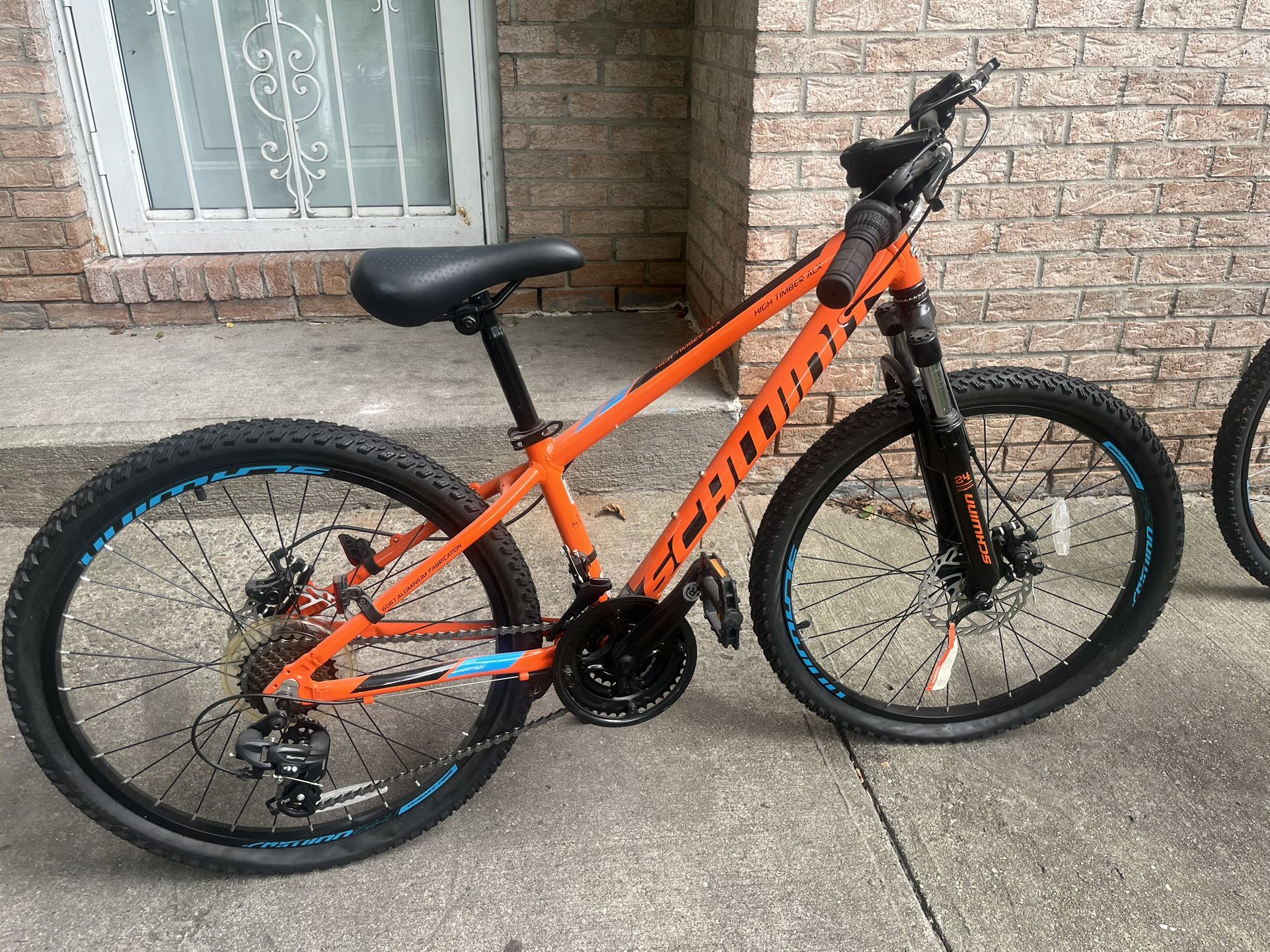 SCHWINN ORANGE BIKE RANGER 24