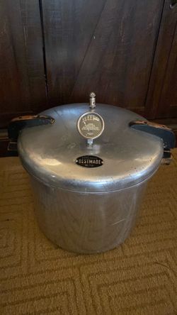 Bestmade No. 7-21 Vintage Aluminum Pressure Cooker