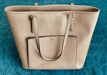 MICHAEL KORS Satchel