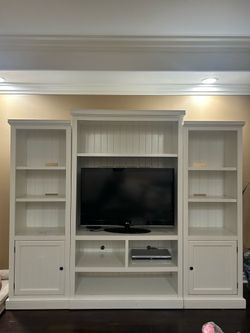 Wall unit