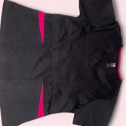 Dagacci black and pink scrub top