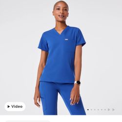 Women’s FIGS Scrub Top