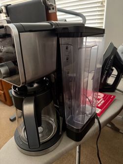 Ninja Luxe Cafe mini espresso maker