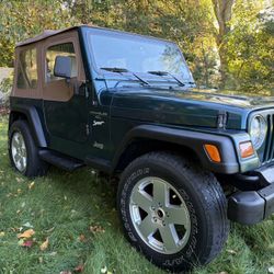 JEEP  WRANGLER  4x4 - 6 Cyl