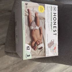 Baby’s Diapers Honest 