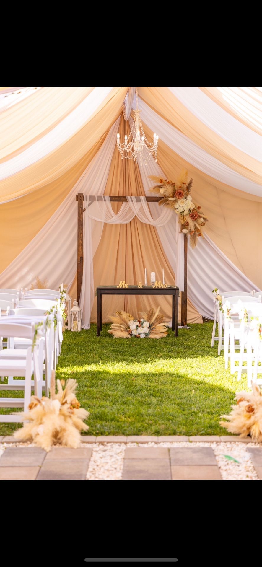 Wooden Arch Backdrop Stand