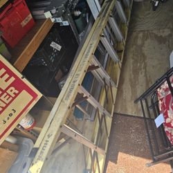 Husky 10 Foot Ladder