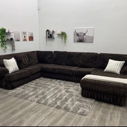 Brown Sectional Couch - Free Delivery 