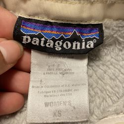 Patagonia Women’s Sweater 