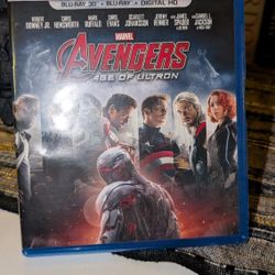 Avengers: Age of Ultron Collector's Edition Blu-Ray 3D + Blu-Ray + Digital combo Brand New, Sealed.
