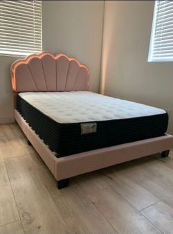 NEW FULL BED FRAME AND MATTRESS