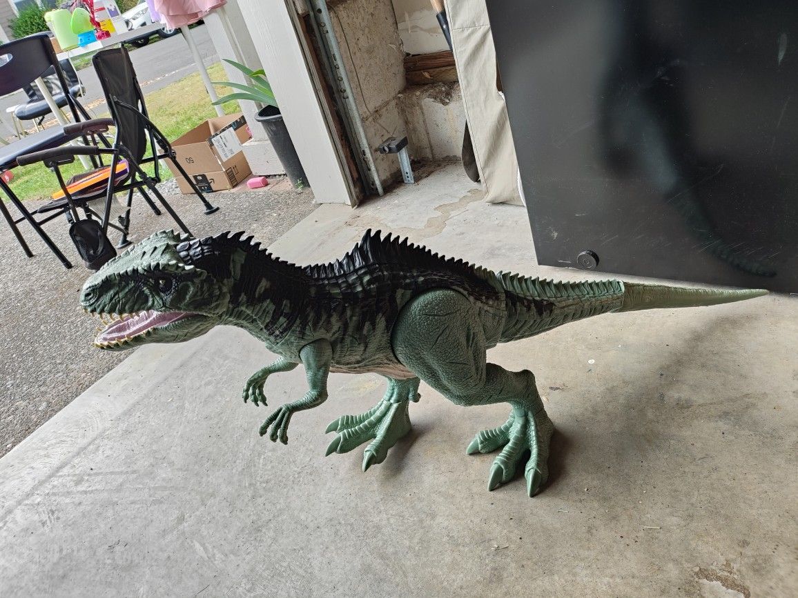 Jurassic World Dominion Super Colossal Giganotosaurus