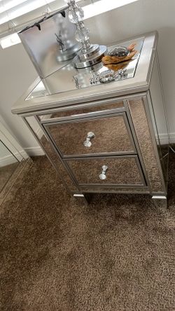 Mirror nightstand
