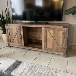 Brown Entertainment Center