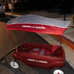 Radio Flyer Multi Wagon 