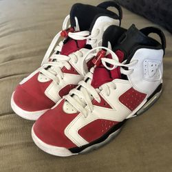 Jordan Kids 5.5y And Converse 