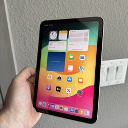 Apple iPad mini 6th Gen 64GB WiFi! Like new!