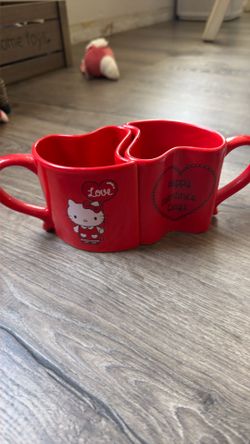 hello Kitty VDay mugs