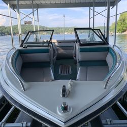 1989 Regal Open Bow Boat 