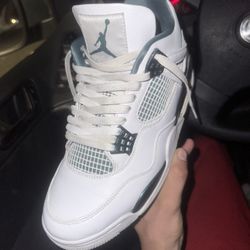 Jordan 4 Oxidized Green Size 9.5