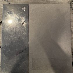 Pre-owned PS4