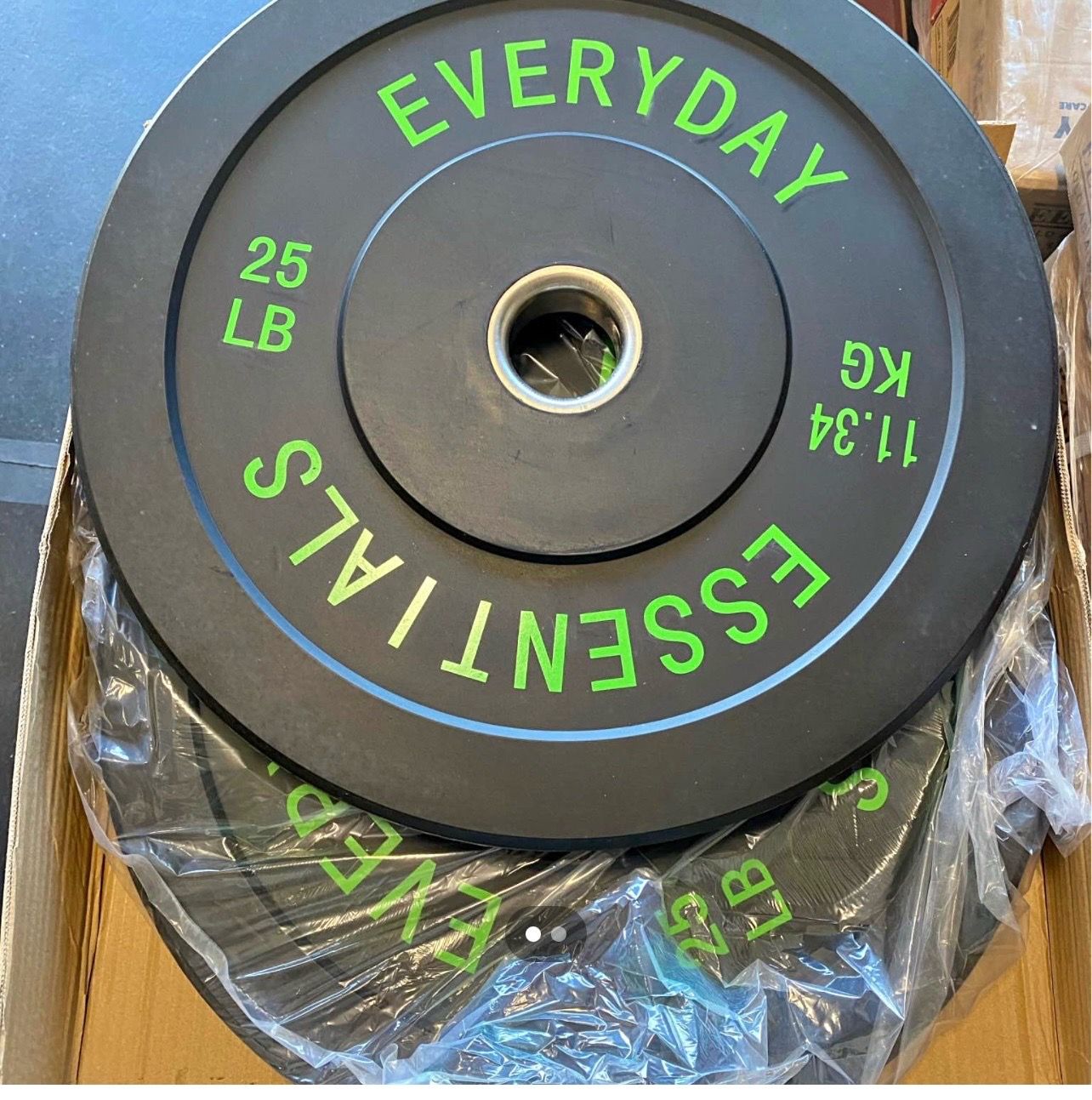 New pair of 25 pounds bumper weight