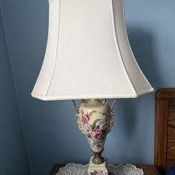 Porcelain Vintage Floral Lamp