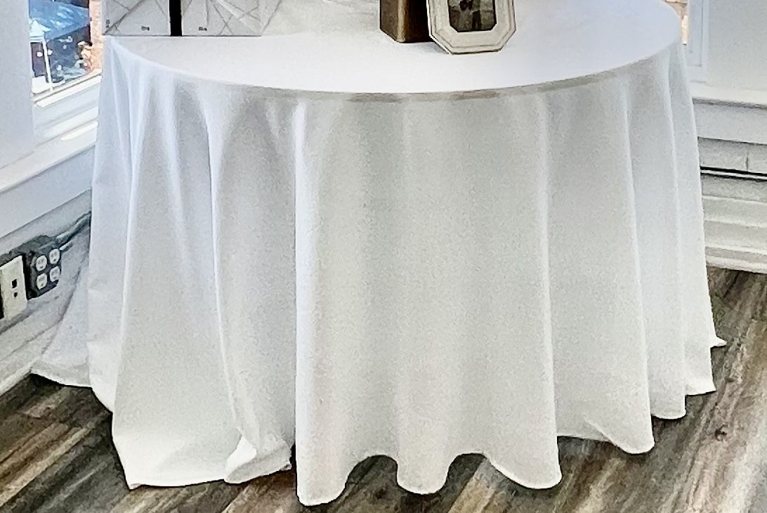 120” White tablecloths - Qty 9